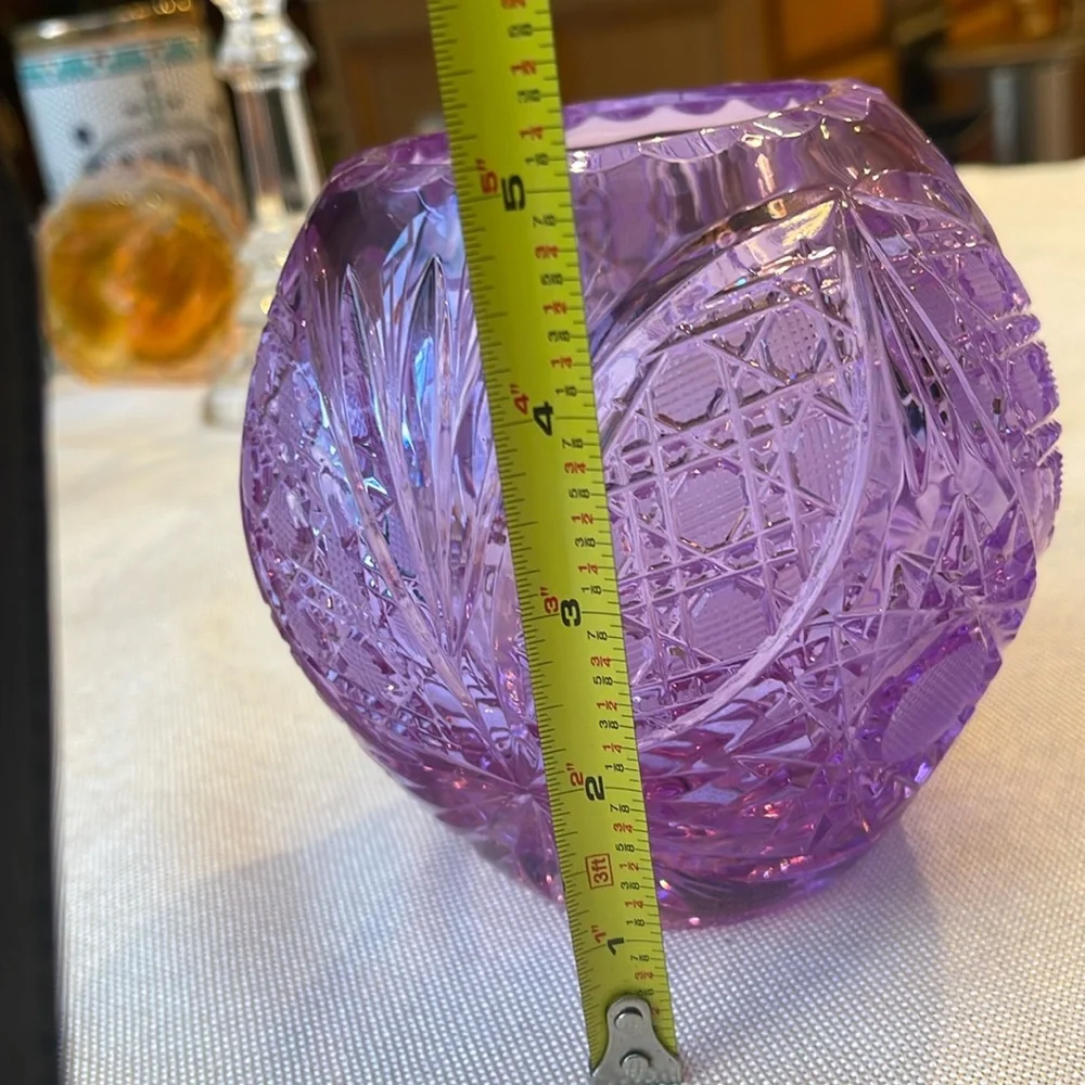 Rare high quality Purple Cut Glass Vase, rosebowl change color under LED light